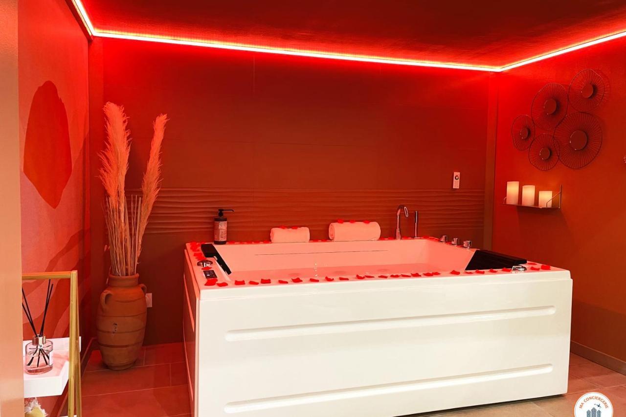 L'Orient-Express - Jacuzzi Spa - Parking - Loft Le Havre Ngoại thất bức ảnh